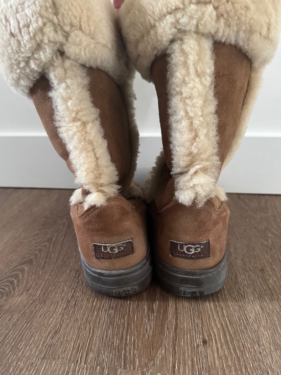 Ugg Women's Sunburst Tall Boot - Picture 4 of 4